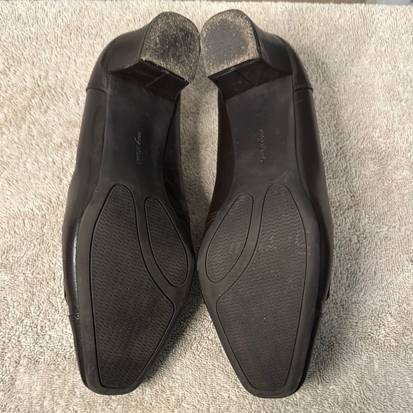 Easy Street Women's Chocolate Brown Loafers - Picture 7 of 8